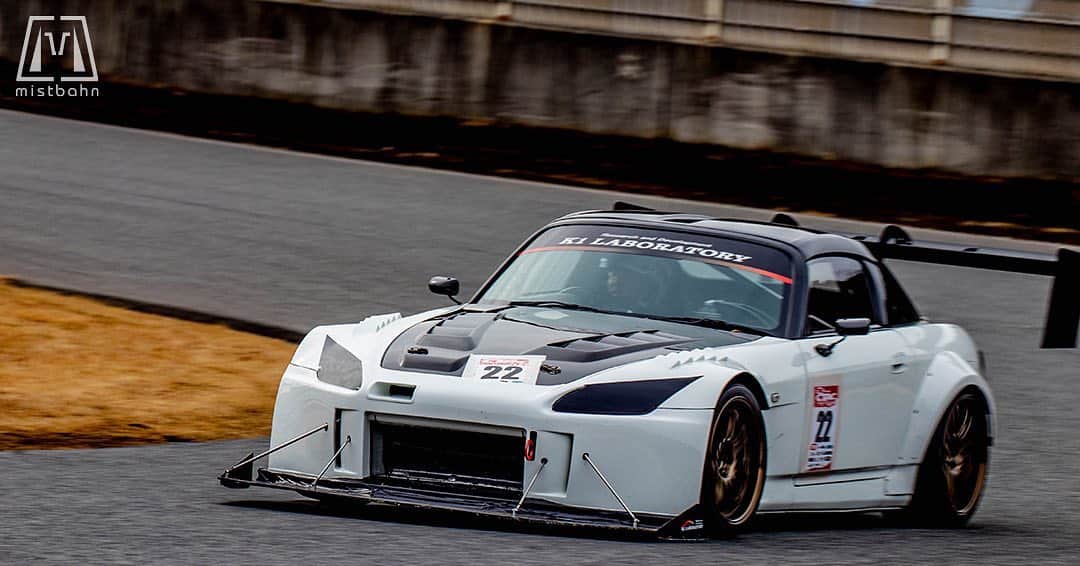 のインスタグラム：「_ K1 Laboratory WHITE NUTS Honda AP1 S2000 _ _ Shot on 19-Jan 2020  "CTAC(Central Time Attack Challenge)" at Central Circuit (Hyogo, Japan) _ car: @k1lab_osaka_japan / @k1lab_japan / @k1_laboratory photo: @mistbahn _ _ JP) 2020年01月19日、セントラルサーキットで開催されたCTAC(セントラル・タイムアタック・チャレンジ)で撮影。 _ _ #ctac #ctac2020 #centralcircuit #セントラルサーキット #k1laboratory #k1lab #whitenuts #ホワイトナッツ #honda #s2000 #hondas2000 #ホンダs2000 #s2k #ap1 #ap2  #f22c #f20c #fseries #timeattack #timeattackjapan #nutec #osakajdm #kanjo #kanjostyle #kanjoracer #kanjozoku #templeracing #テンプルレーシング #tuningcartimeattack #hondasontrack」