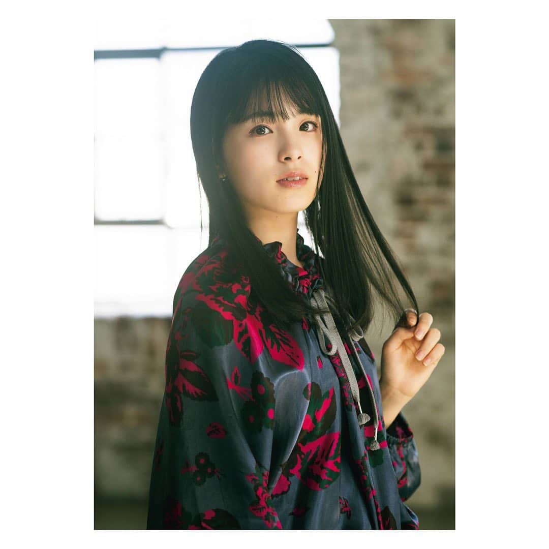 柏木作夢さんのインスタグラム写真 - (柏木作夢Instagram)「My styling works. 🔖月刊エンタメ 大園桃子(乃木坂46) ・・・ #mywork #styling #works #nogizaka46 #nogi #nogizaka #momokoozono #portrait #portraitphotography #portrait_shots #pic #idol #fashion #tokyo #mood #乃木坂46 #大園桃子 #月刊エンタメ #グラビア #衣装 #アイドル」12月30日 9時00分 - samukashiwagi