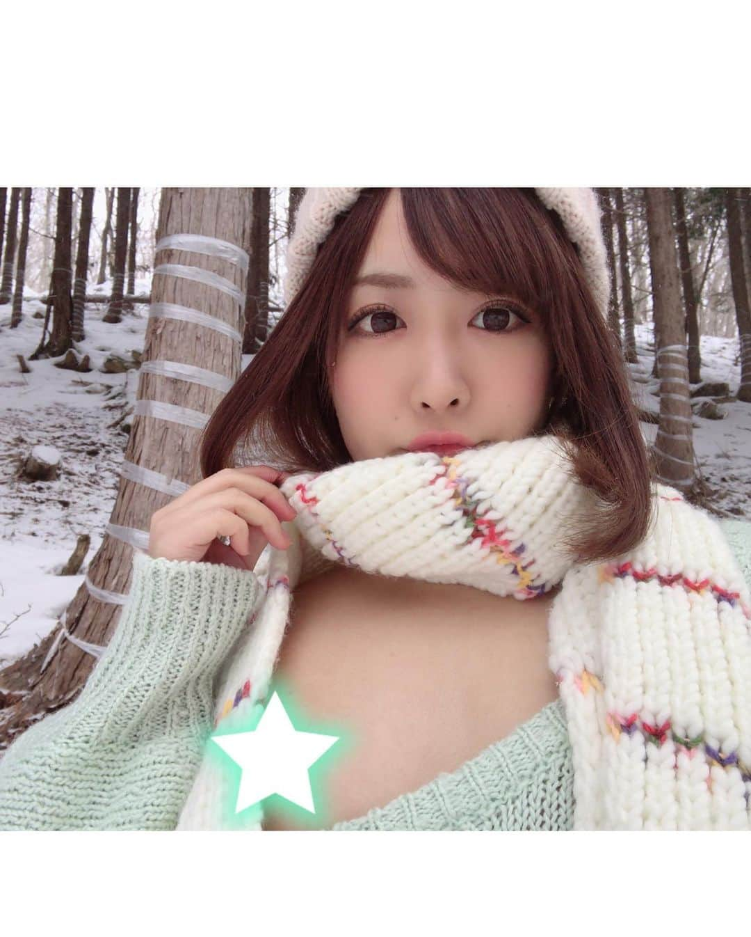 櫻美雪（旧さくらみゆき）さんのインスタグラム写真 - (櫻美雪（旧さくらみゆき）Instagram)「雪山グラビア2018☃️❄️  ⚠️趣味ぽく見えるけどお仕事です  #av #av女優 #jav #sexy #porn #japanese #japanesegirl #japaneseporn #photo #photography #秋葉原 #akihabara #lingerie #lingeriesexy #下着 #ベビードール　#黒髪 #cleavage #boobsgram #セクシー女優　#おしり #お尻 #ass #snow #snowmountain #雪　#雪山　#グラビア #撮影 #週刊ポスト」12月30日 9時26分 - sakura12miyuki