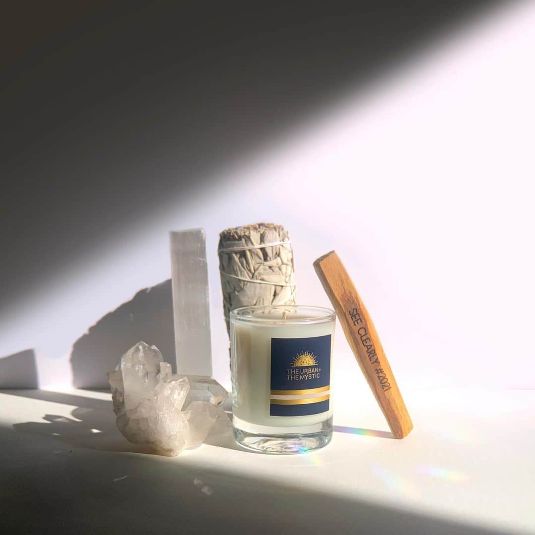 ジーエルシーオーのインスタグラム：「Need a reset? Together with @theurbanandthemystic we’ve curated a collection of tools to help you clear negative energy and set your intentions for the year so you can See Clearly in 2021. Click the link in bio to shop and read more about the collab」