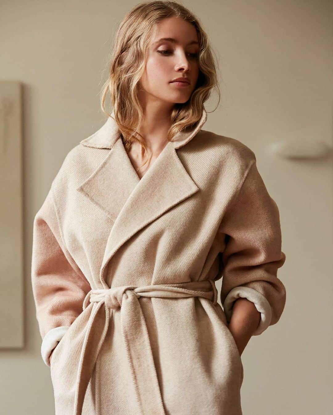 のインスタグラム：「Fall/Winter collection ✨  @mesdemoisellesparis  mesdemoisellesparis.com⁠😍⁠ ⁠ ⁠#fashionoutfit #fashionposts #fashionistas #outfitsoftheday #styleblogger #fashionclothing #fashion #modeaddict⁠ #mesdemoisellesparis #fw20 #mesdemoisellesparis #fresh」