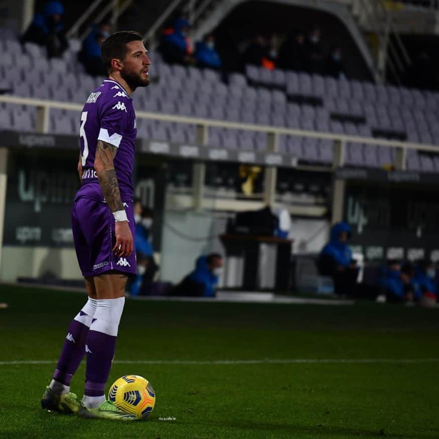 クリスティアーノ・ビラーギのインスタグラム：「Ci abbiamo creduto e provato fino alla fine. Dobbiamo essere ancora più determinati, ma rimane l’amarezza di aver perso all’ultimo #forzaViola 💪🏻⚜️」