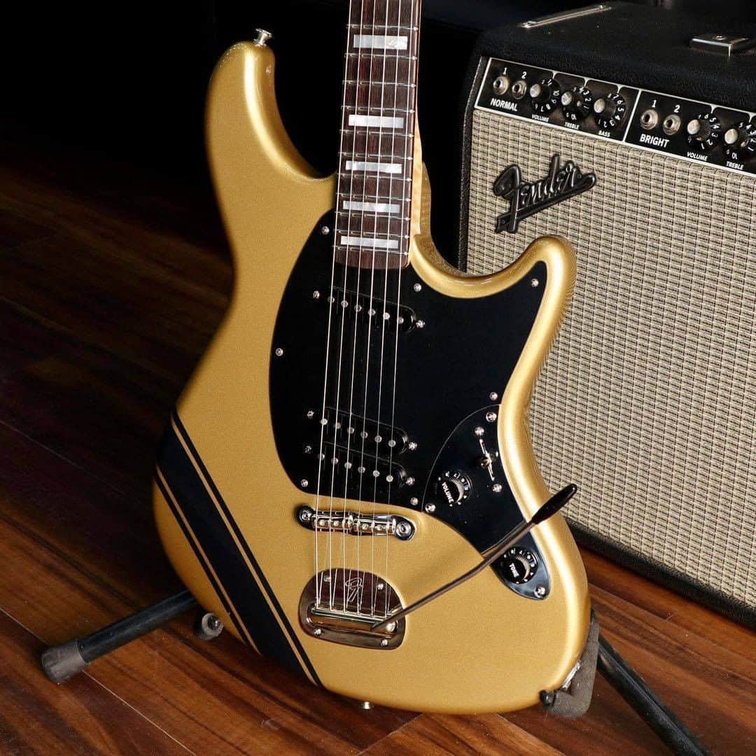 Fender Guitarさんのインスタグラム写真 - (Fender GuitarInstagram)「Here's something Special from Master Builder @thornguitars  . "Fender always used automotive colors for their guitars in the early days. I’ve chosen 1968 Ford colors (for obvious reasons) on the California Specials, this one in Sunlit Gold. Flat black guard and competition stripes add to the ‘68 muscle-car vibe.  Genuine Mother-of-Pearl blocks, matching headstock and rippin’ flame maple neck add a little beauty to the brawn. . Vibra-Dyne vibrato and J-bridge, of course! Stay Special!"」1月14日 5時00分 - fender