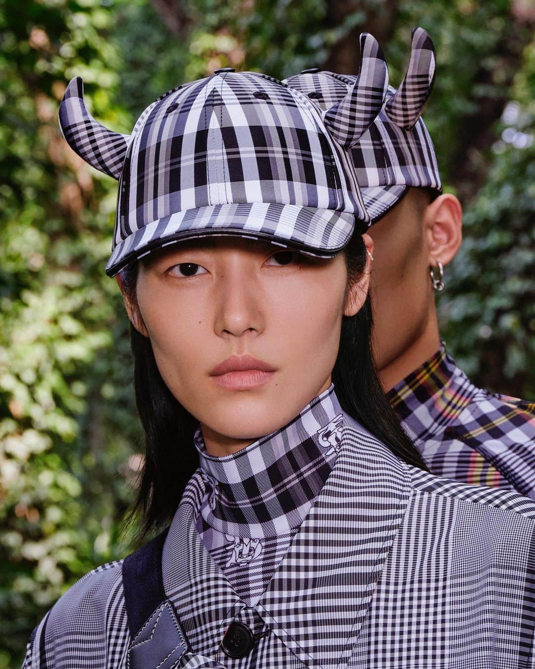 Burberryさんのインスタグラム写真 - (BurberryInstagram)「Coming soon #TheBSeries   Celebrate the Year of the Ox with our limited-edition baseball cap   Yours to shop for 24 hours only from 12PM GMT on 17 January」1月13日 21時00分 - burberry