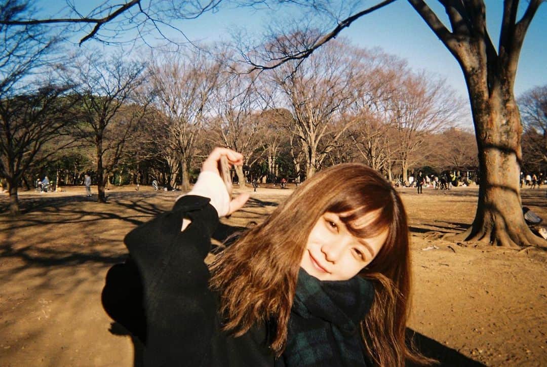 足立佳奈のインスタグラム：「この前、こんなに広い公園あるんだ！ってなつたよ。」