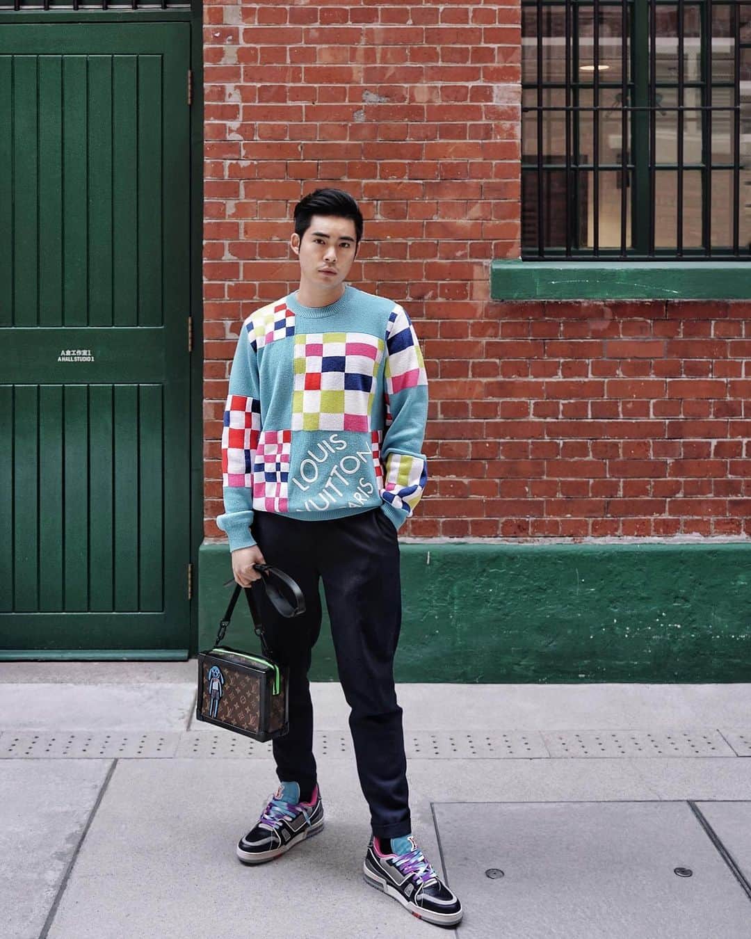 Christoffer Chengのインスタグラム：「Now you see me 🪄  Spring-Summer 2021 Men's Collection #LouisVuitton  #LVMenSS21 #LVHongKong @louisvuitton」