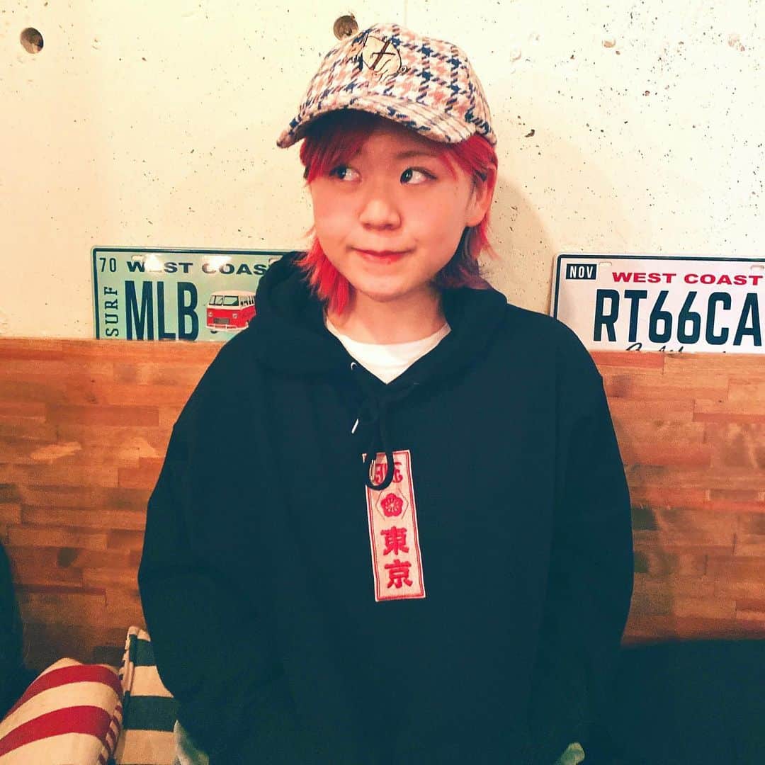 かわなみchoy?のインスタグラム：「🐷 👋choy?👋What a photo?💥 🐷 🐷 豚ちゃんCAPイカしてる👊💥🐖 🐷 🐷」