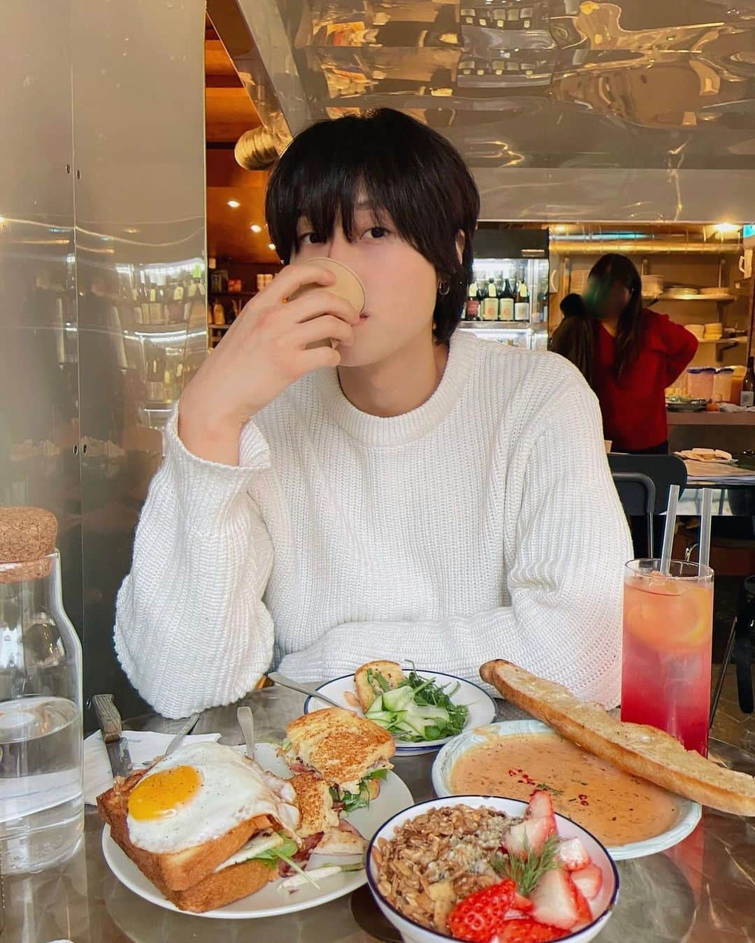 イギョムさんのインスタグラム写真 - (イギョムInstagram)「🍓🥗🥯🥐🍳」1月13日 21時49分 - ekyooooooom