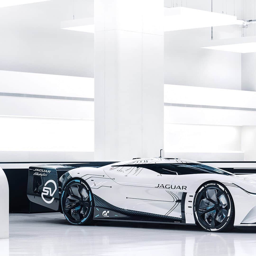 Jaguarさんのインスタグラム写真 - (JaguarInstagram)「The #JaguarVisionGTSV has been engineered for @TheGranTurismo in the virtual world, with aerodynamics tested and proven using state-of-the-art simulation tools. Four electric motors developed by @JaguarRacing deliver 1,903PS (1,400kW) for 0-60mph in just 1.65 seconds, and a 255mph top speed.  #JaguarElectrifies #SVO #JaguarRacing #GTSport #GranTurismo #RaceAtHome #Racing #Gaming #Playstation #Sony #ElectricCars #SuperCar #HyperCar #CarsofInstagram」1月13日 22時32分 - jaguar
