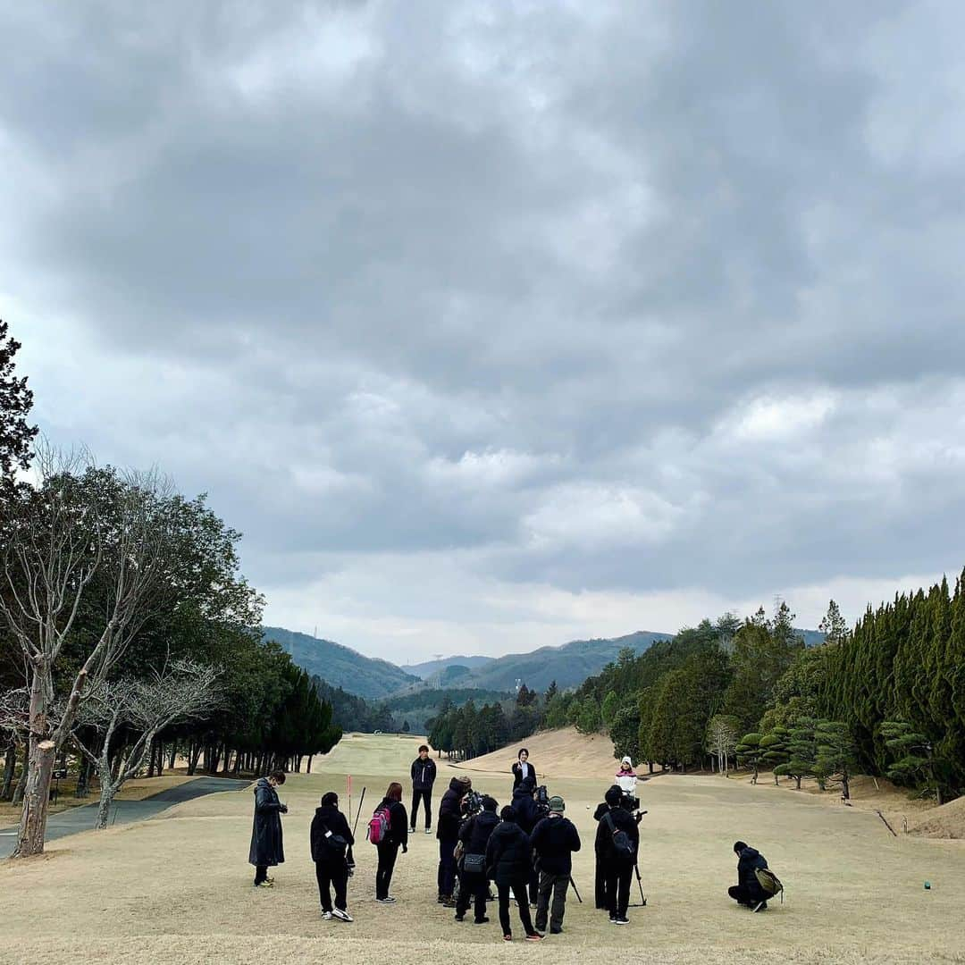 坂之下侑子さんのインスタグラム写真 - (坂之下侑子Instagram)「「番宣」 ザ・マネージメントゴルフ🏌️‍♀️⛳️  スカイAにて3月下旬〜  一年間放送されます🥰❣️  是非ご覧ください🤗💗 #ザ・マネージメントゴルフ #収録 #ゴルフ番組 #ゴルフ #golf #スカイA #みてくださいねー #女子プロゴルファー #プロゴルファー #⛳️ #❤️❤️❤️」1月13日 22時42分 - yukiko_s0403