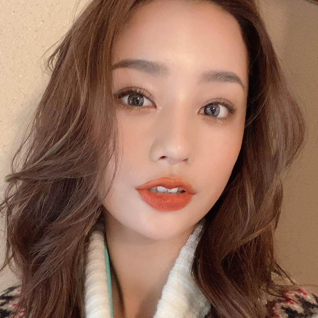 山口りさのインスタグラム：「メアちゃん♡  @maryjuntakahashi   目の下のキラキラは　@etudeofficial   山登りました🗻🥾」