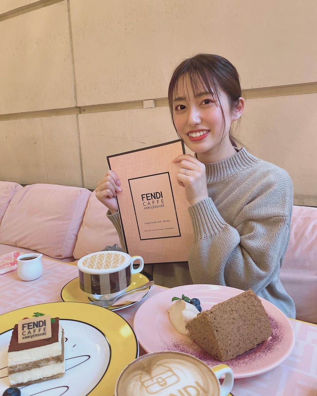 小泉留菜のグルメインスタ