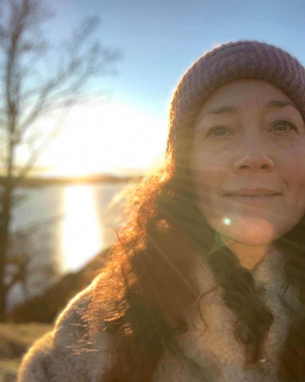 のインスタグラム：「Hej igen. Tillbaka efter lite paus här.  Har inte så mkt förhoppningar på de nya året. Tror de blir tufft, men jag ska försöka vara i nuet och inte tänka att efter pandemin så..」