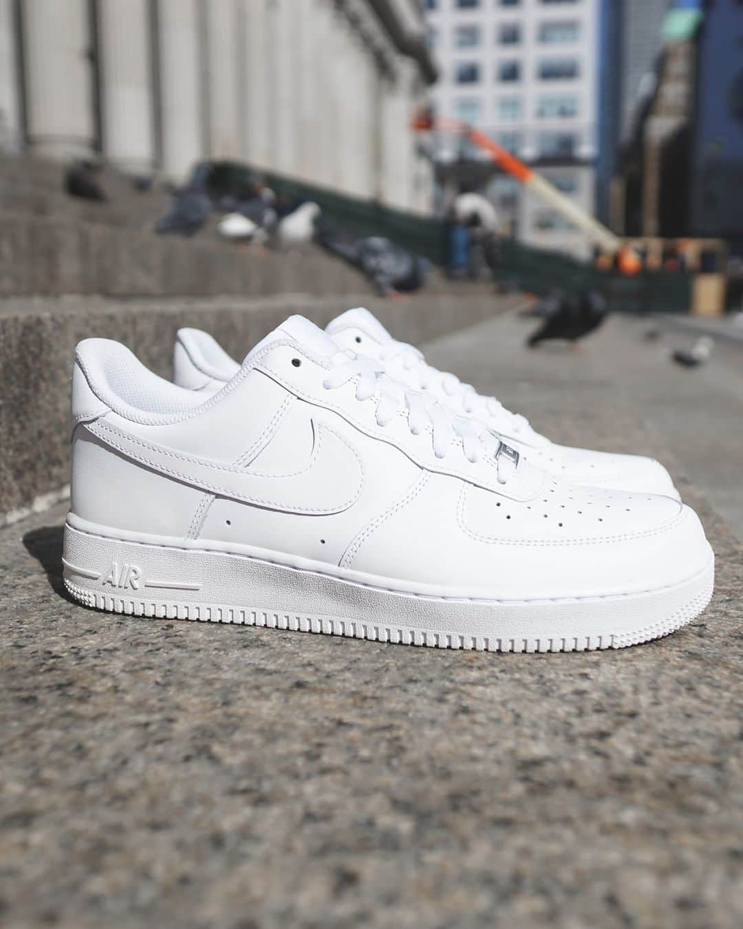 Foot Lockerのインスタグラム：「Always necessary 💯  Shop the #Nike AF1 in full family sizing online & in-store.」
