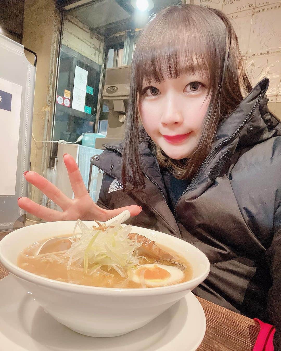 来栖あこのグルメインスタ