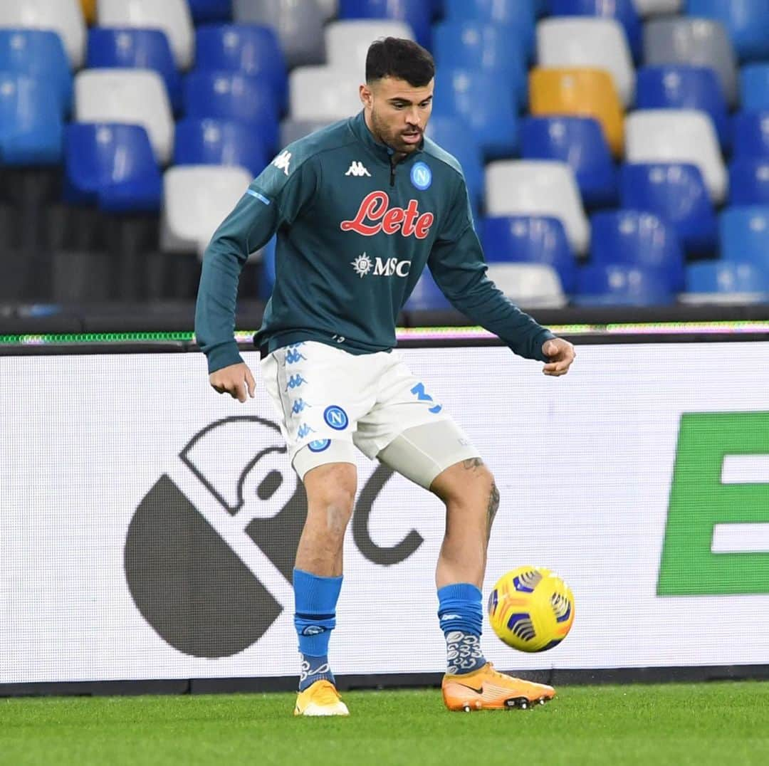 SSCナポリさんのインスタグラム写真 - (SSCナポリInstagram)「🏃‍♂️ I ragazzi sono in campo per il riscaldamento! ⚽️ #NapoliEmpoli 🏆 #CoppaItalia  💙 #ForzaNapoliSempre」1月14日 1時15分 - officialsscnapoli