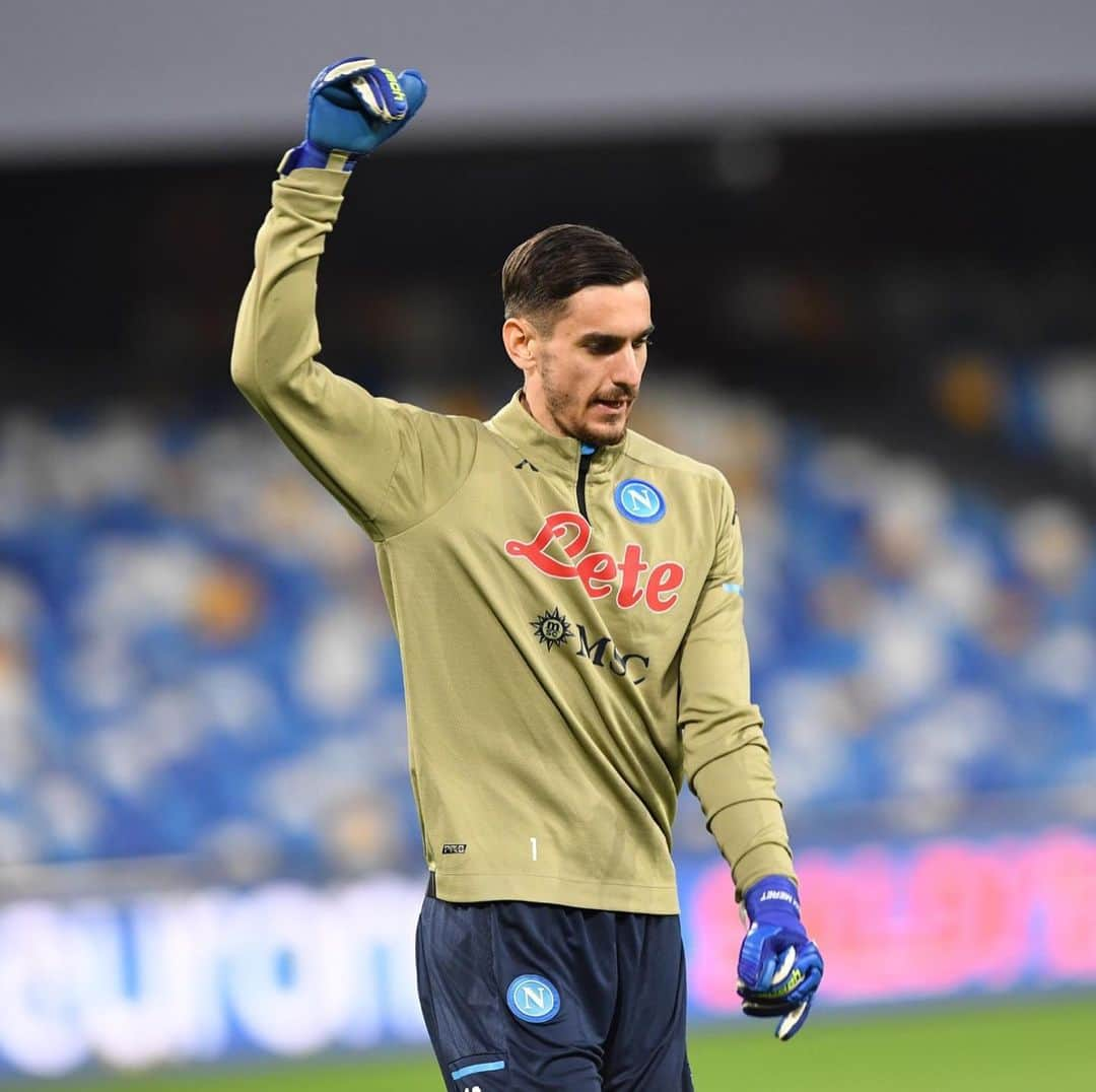 SSCナポリさんのインスタグラム写真 - (SSCナポリInstagram)「🏃‍♂️ I ragazzi sono in campo per il riscaldamento! ⚽️ #NapoliEmpoli 🏆 #CoppaItalia  💙 #ForzaNapoliSempre」1月14日 1時15分 - officialsscnapoli