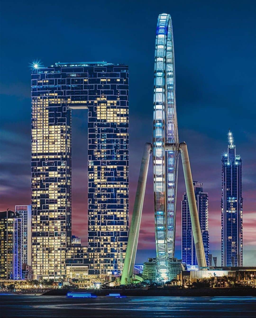 ドバイのインスタグラム：「#Dubai #دبي 📷:@ab_frame」