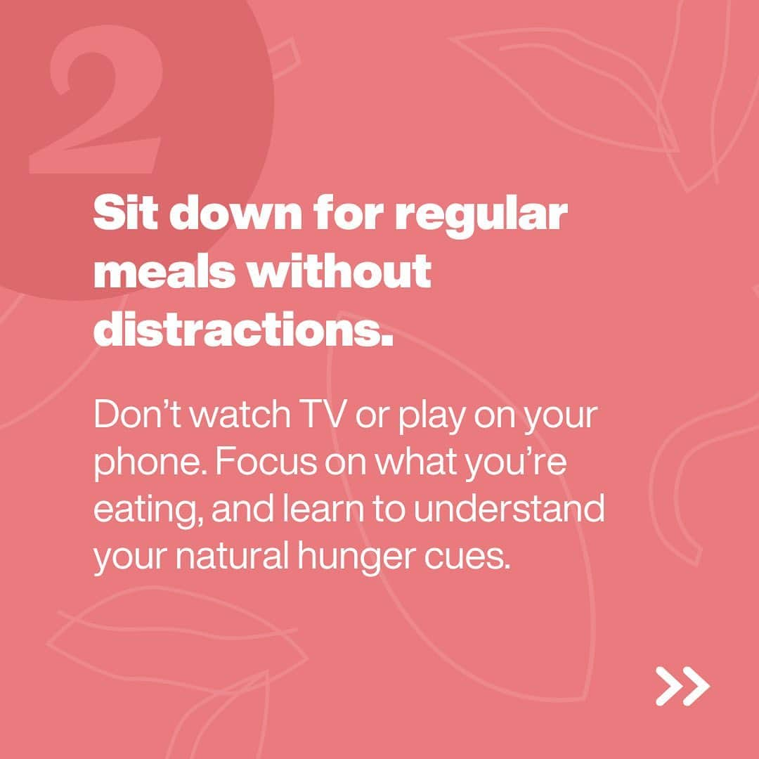 TED Talksさんのインスタグラム写真 - (TED TalksInstagram)「Started a diet in the new year? We hate to break it to you, but it probably won't work. Even if you do lose weight, you’re very likely to gain it back (and possibly a bit more.) And it isn’t even your fault! "Your brain has its own sense of what you should weigh, no matter what you consciously believe," says neuroscientist Sandra Aamodt. "You can use lifestyle choices to move your weight up and down within that range, but it's much, much harder to stay outside of it." Visit the link in our bio to learn the scientific reasons why diets typically do more harm than good — as well as Aamodt's tips for how to practice intuitive eating instead.」1月14日 1時54分 - ted