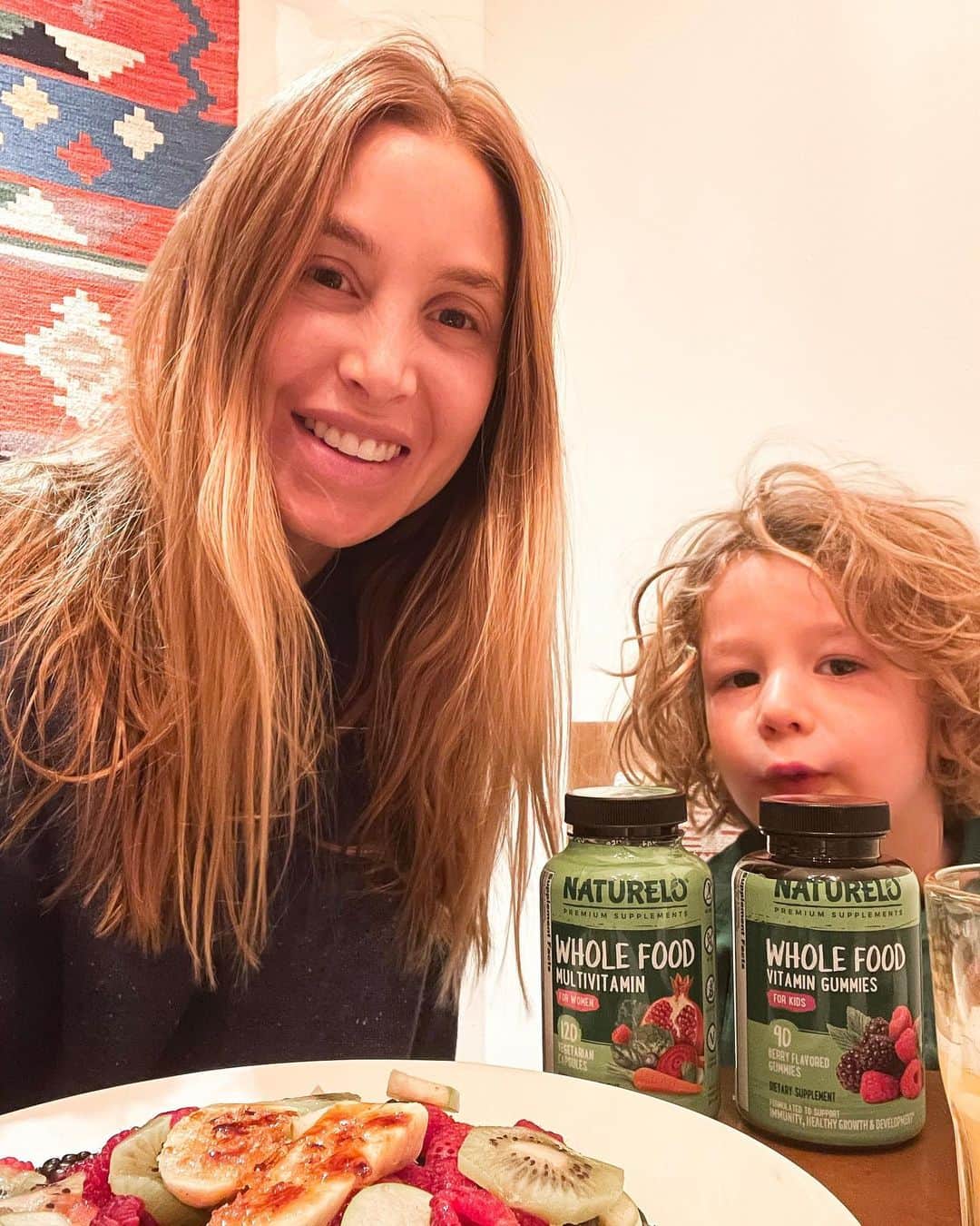 のインスタグラム：「Timmy and I decided this road trip was going to be sanative (an amazing word I just learned from one of my daily emails from WORD OF THE DAY, highly recommend ;)). It literally means "healing". So it's been important to us that we maintain our healthy routines which consist of eating pretty healthy and within moderation, moving our bodies outdoors, laughing, sleeping, maintaining solid boundaries with our phones and the news, and taking our vitamins. Simple things that make me feel whole. My Naturelo® Whole Food Multivitamins was essential on my packing list as were Sonny's chickens and our matching sweatsuits.   Naturelo® is different from most vitamins b/c Naturelo® is made from actual real fruits and veggies like organic broccoli, carrots, blueberries and spinach (YUM!) And the Vitamin E comes from real sunflowers and not cheaper synthetic materials. Naturelo® helps support energy production, immune health, bone health, digestive, brain, eye, and heart health. Naturelo is also vegan, NON-GMO, and has no preservatives. These ingredients work naturally with your body and promote a healthy immune response and wellness. PLUS Naturelo makes amazing kids vitamins as well. Options for all of us. Visit the link in my bio to purchase on Amazon and use this discount code 10SAVE2021   #sponsored #multivitamins #kidsvitamins #organicvitamins #naturalvitamins @naturelosupplements」