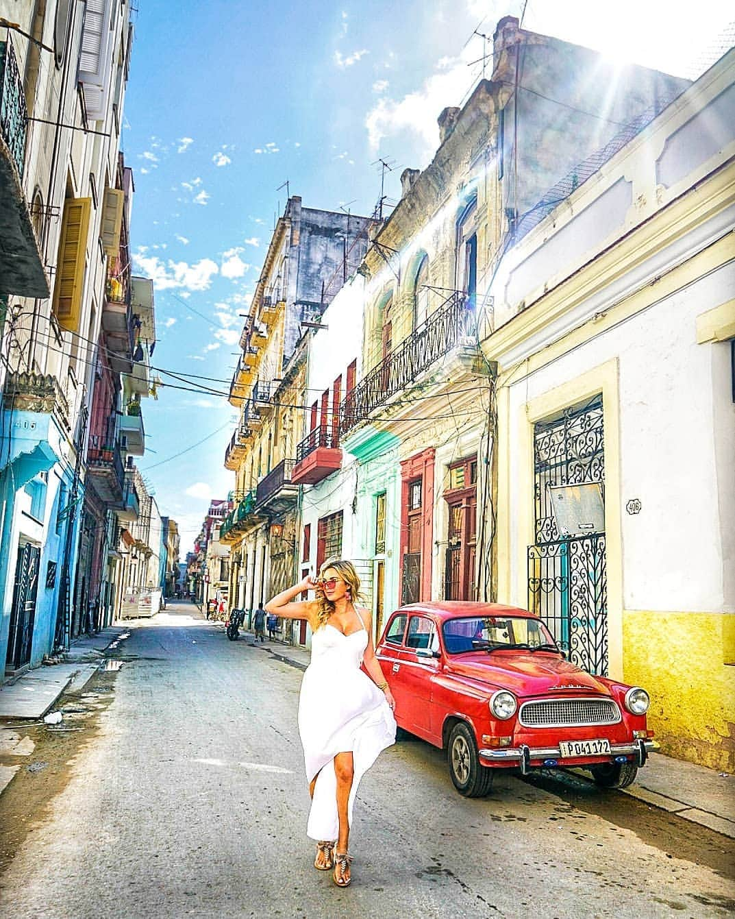 アリサ・ラモスさんのインスタグラム写真 - (アリサ・ラモスInstagram)「Wellp, in case you haven't heard, I had to flee Cuba. It's the first time I've been legitimately scared I was going to get stuck somewhere, and I only knew to leave because my flight got cancelled a week in advance, and all of my Cuban-American family in the US texted me "Get out NOW!" Which my mom said reminded her of when she was woken up to leave in '59 (the night the regime took over). . It took hours to scour every flight finder and airline website to find a flight out, and the internet blocks made it harder. Finally I got my VPN to work and found the next flight out for *only* $400 (the rest were $800+), but  the blocks wouldn't let me use my cards, so I had to WhatsApp my mom in the US to do it! All went well, and we were back in the U.S. the next day (and hopefully getting refunded since I had travel insurance). . There is now only 1 flight per week to and from Cuba. It broke my heart to hear that, since they just re-opened and were so hopeful for tourism, and now it's completely gone again. . I thought the reason of course was the C-word. Even though their cases are low, masks are mandatory, and a vax is developed. . A few days later I see the breaking news that the U.S. has declared Cuba a T-word (rhymes with error-ist) State.  . At first I was FURIOUS! How could we further take away from all of those people who have been suffering for over 60 years?! I saw their markets, they have no food! I saw my relatives, they are so skinny! . But knowing fully well there are two sides to everything, I did my research first. I know the U.S. is against the regime (as am I), and this move was supposedly meant to further pressure them to give up and form a democracy, which will ultimately help the people, although right now, the black listing will hurt them more. . The claim is that the regime is harboring (U.S.) people who have killed U.S. officers and others. And also highlights their ties with the evil Venezuelan leader. It has NOTHING to do with the innocent people of Cuba (the ones who are ultimately being punished for it). . So, I will leave you with that bc I'm out of room, will finish tomorrow...and ppl say "politics has nothing to do with travel"... 🤔」1月14日 2時17分 - mylifesatravelmovie