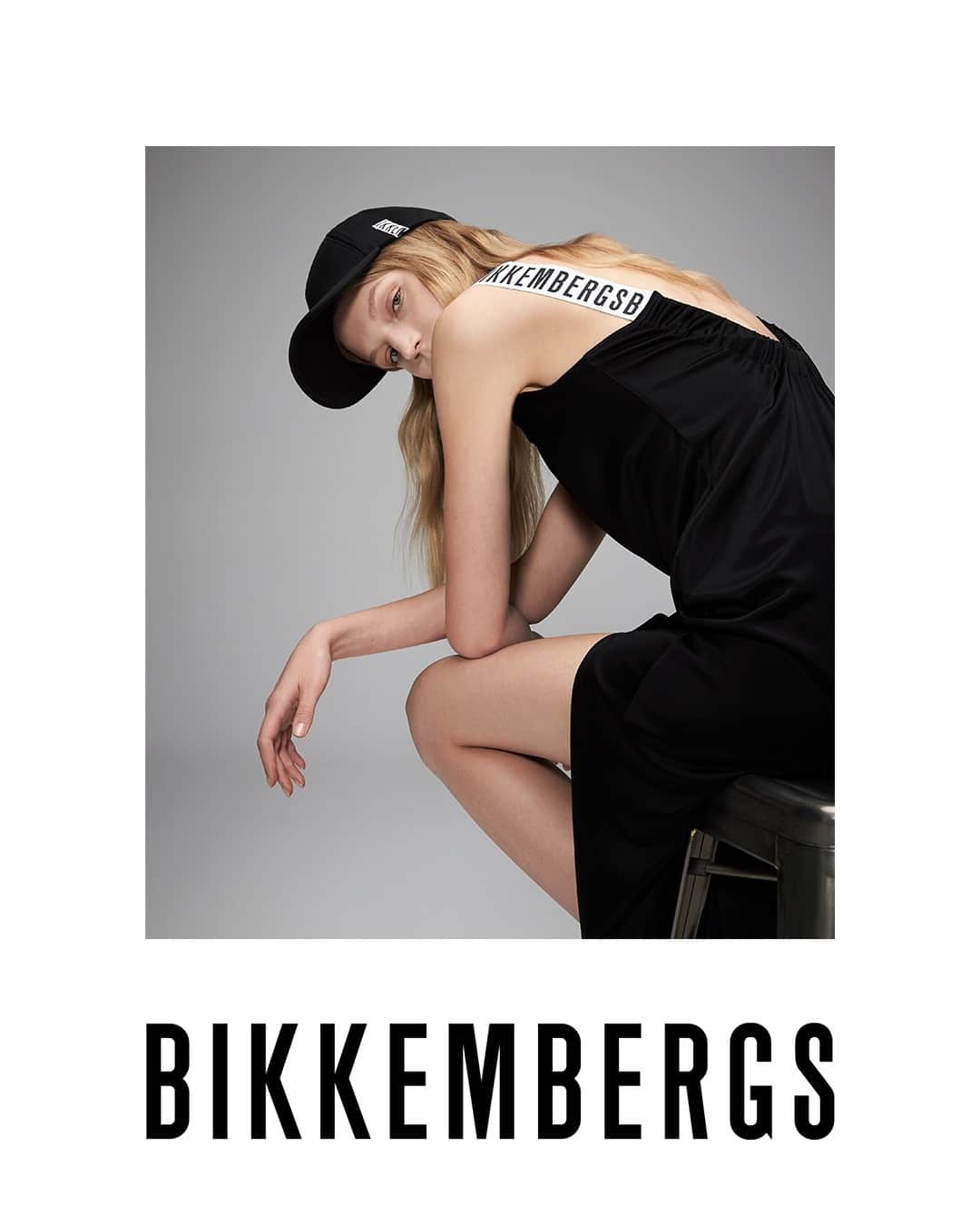 ダーク ビッケンバーグさんのインスタグラム写真 - (ダーク ビッケンバーグInstagram)「Making a statement with the Bikkembergs’ SS2021 adv campaign.⁠ #DirkBikkembergs #Bikkembergs #SS21 #advcampaign」1月14日 2時30分 - dirkbikkembergs