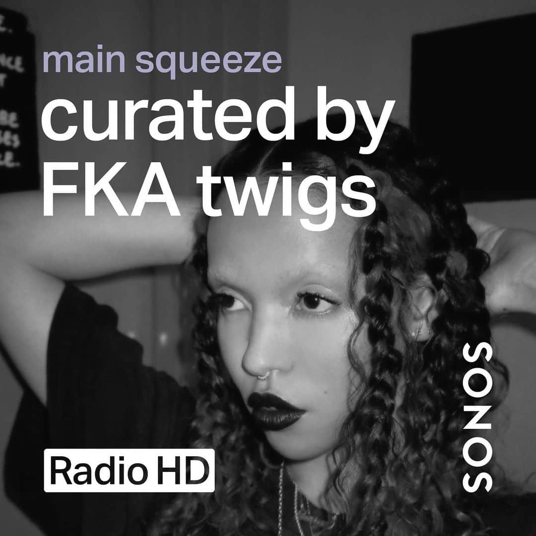 FKAツイッグスのインスタグラム：「i’m so happy to share that i’ve curated a station called main squeeze on @sonosradio the station will include music that has not only made me into the woman i have become but also inspired the artist that i am today. i can’t wait for you to listen to the songs from all the amazing artists that i love <3  main squeeze launches february 10th, available in the US + UK with more countries coming soon. updates via @sonosradio <3」