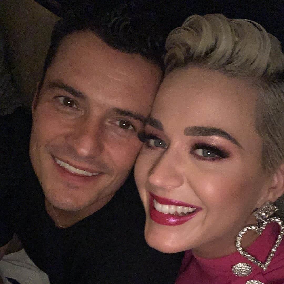 People Magazineさんのインスタグラム写真 - (People MagazineInstagram)「Katy Perry is showering fiancé Orlando Bloom with love on his birthday. 💕 Perry shared a heartfelt post to celebrate, which included never-before-seen photos of the couple. "Happiest 44th to my love, brilliant father of my Dove & a shimmering mirror that sees and reflects to me what I can't yet see..." wrote the singer. "So glad my moon found its sun, love you whole world doe." 🥰 Tap the bio link for more.  #Regram @katyperry」1月14日 3時42分 - people