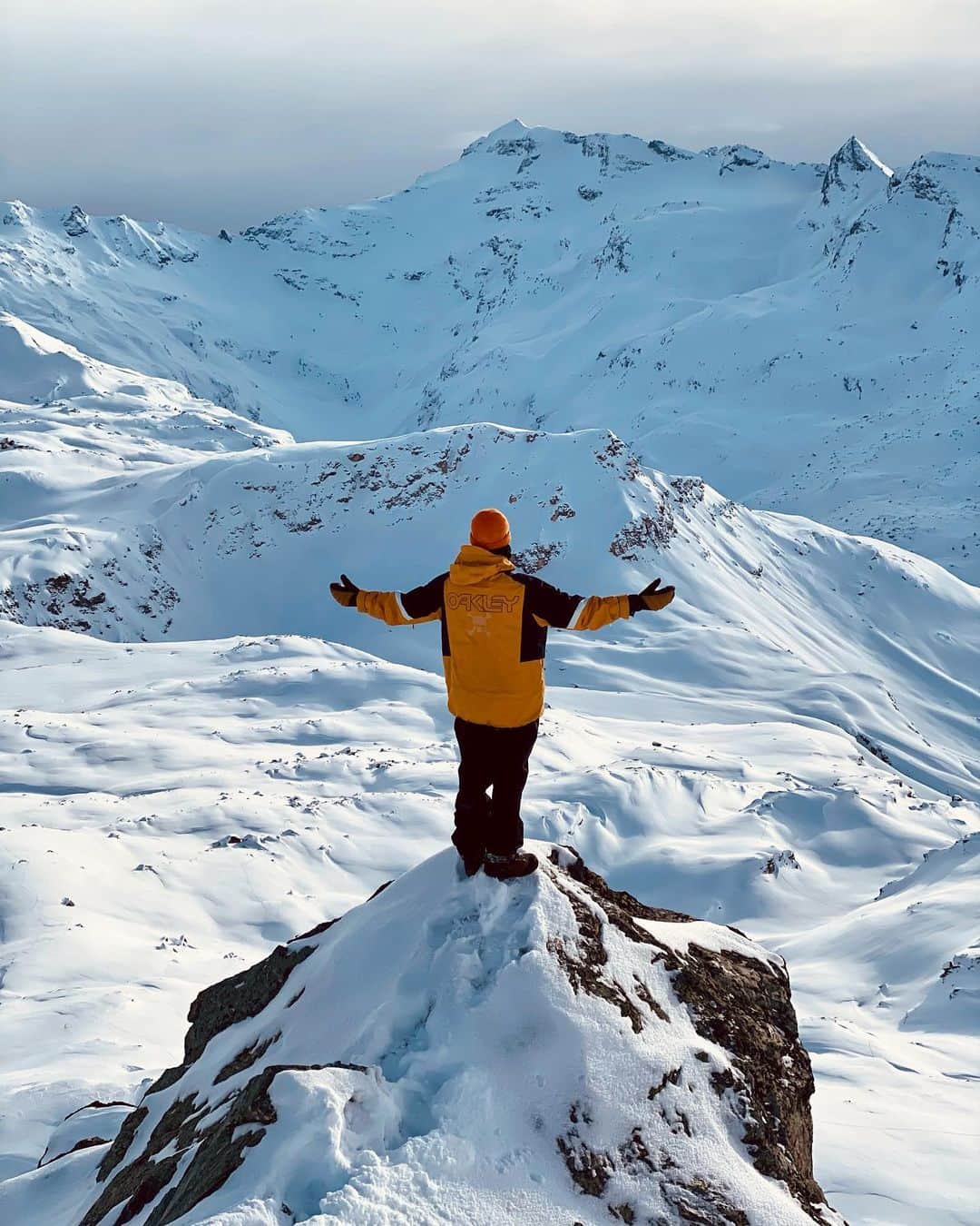 ステール・サンドベックのインスタグラム：「🙌🏼🏔」