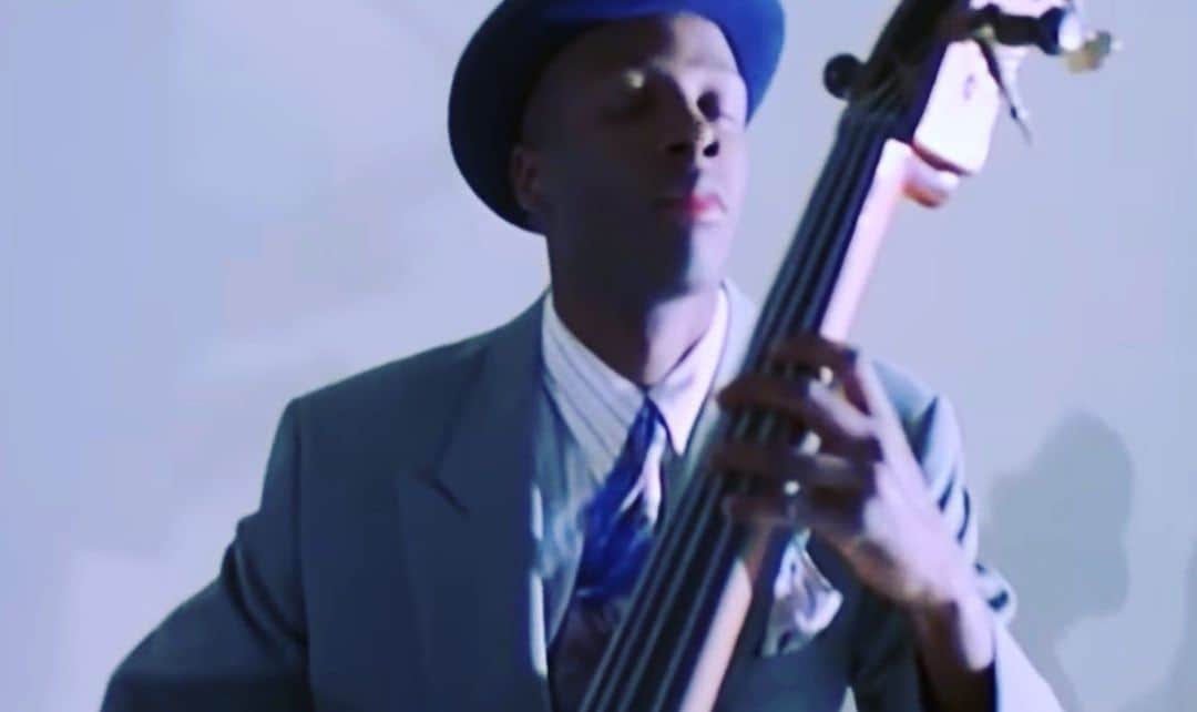 クエストラブさんのインスタグラム写真 - (クエストラブInstagram)「Wow. @wyclefjean you never told me you are the bass player in the #DontSweatTheTechnique video 30 yrs ago 🤯🤯🤯🤯🤯🤯🤯」12月30日 20時38分 - questlove