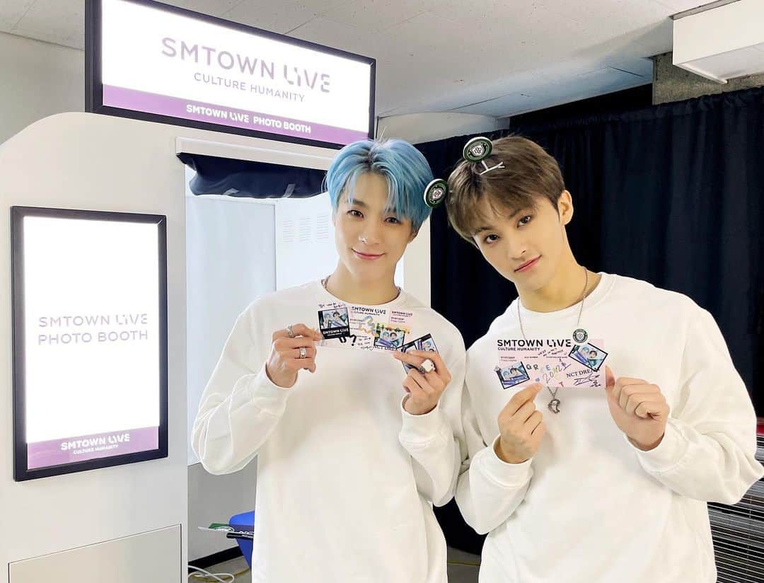 NCT DREAMさんのインスタグラム写真 - (NCT DREAMInstagram)「🎟 #NCTDREAM’s SMTOWN LIVE TICKET 📸 https://youtu.be/CJFl0ye-XXQ  ➫ 01.01.21 1PM KST ➫ 31.12.20 8PM PST ➫ 31.12.20 11PM EST  #SMTOWN_LIVE_Culture_Humanity #NCTDREAM #NCT #SMTOWN_LIVE #SMTOWN  During this difficult time of COVID-19, enjoy the SMTOWN LIVE “Culture Humanity”concert, that will encourage and cheer you up, for free all around the world.  코로나 19로 힘든 시기, 서로를 격려하고 위로하는 SMTOWN LIVE “Culture Humanity” 전 세계에서 무료로 즐겨요.」12月30日 21時09分 - nct_dream