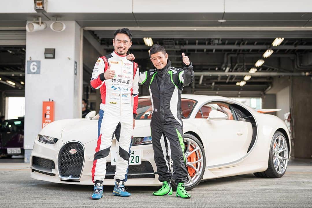 前澤友作のインスタグラム：「FUN TO DRIVE!!!! ・ ・ ・ #mzsupercar #Lamborghini #huracan #huracangt3 #supercar #hypercar﻿ #racingcar #racingdriver #ランボルギーニ #ウラカン #レーシングカー #スーパーカー #ハイパーカー  #富士スピードウェイ #youtube #gtworldchallenge #supergt #サクセスレーシング ・﻿ #yusakumaezawa #前澤友作  @yusaku2020」