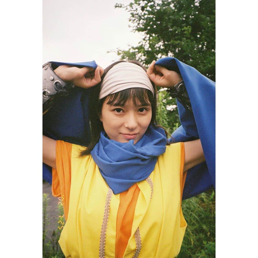 芳根京子さんのインスタグラム写真 - (芳根京子Instagram)「勇者です。  それ以上でも以下でもない。  勇者です。  🦸‍♀️  #film #2020」12月30日 21時04分 - yoshinekyoko
