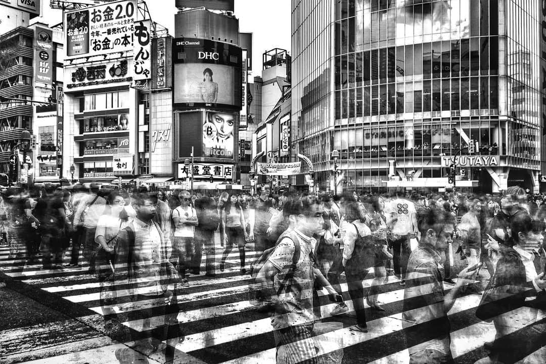 Yasuhito Shigakiのインスタグラム：「. . Shutter Speed 2s . . . . Tokyo, Japan.」