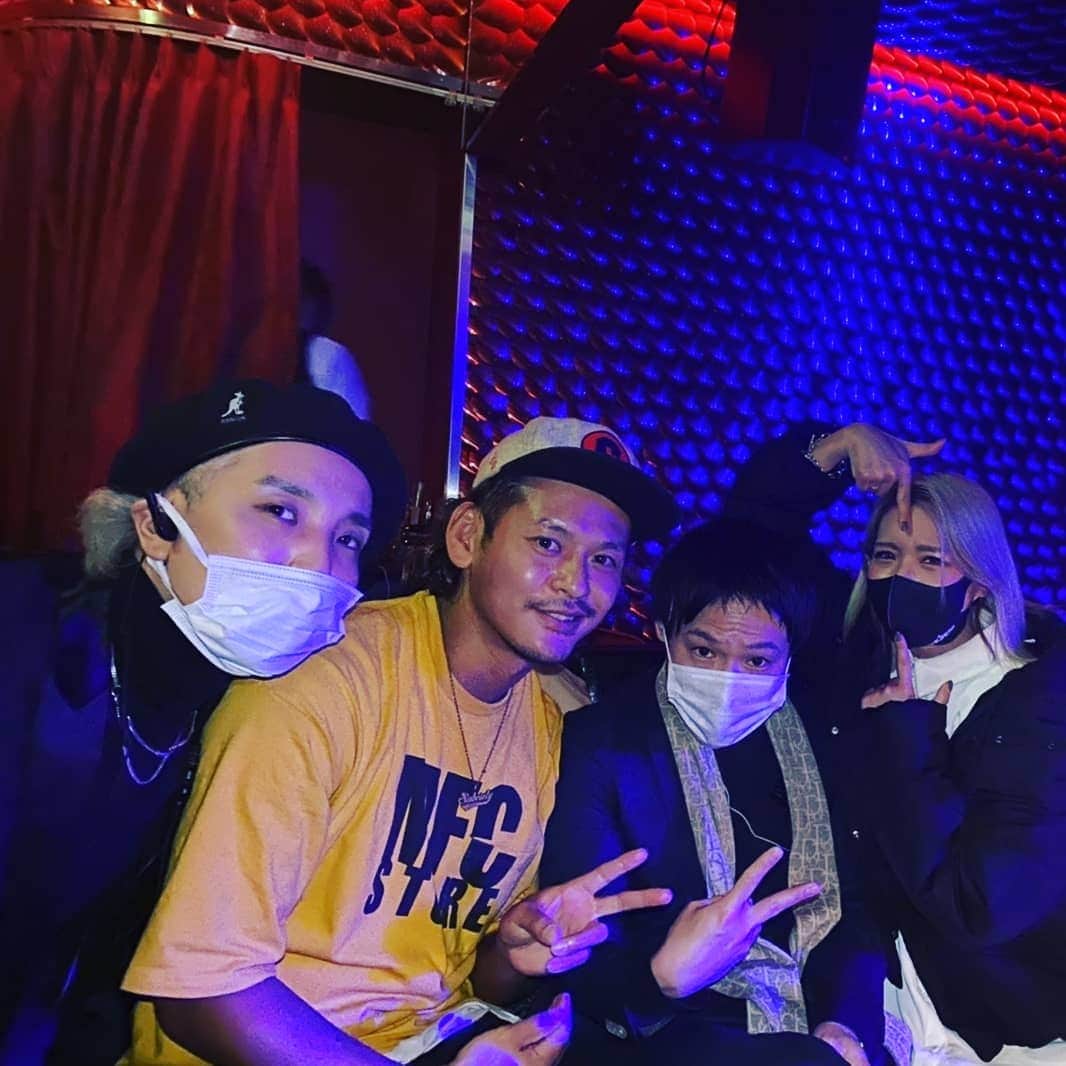 五十嵐恭雄さんのインスタグラム写真 - (五十嵐恭雄Instagram)「久々に #名古屋 #orcanagoya でDJでした！✍️楽しい時間はあっという間でございました！🙇 #いきなりマリッジ のチサトちゃんも偶然に再開！👈  #クラブ #club #dj」12月30日 14時28分 - yasuo_ikarashi_