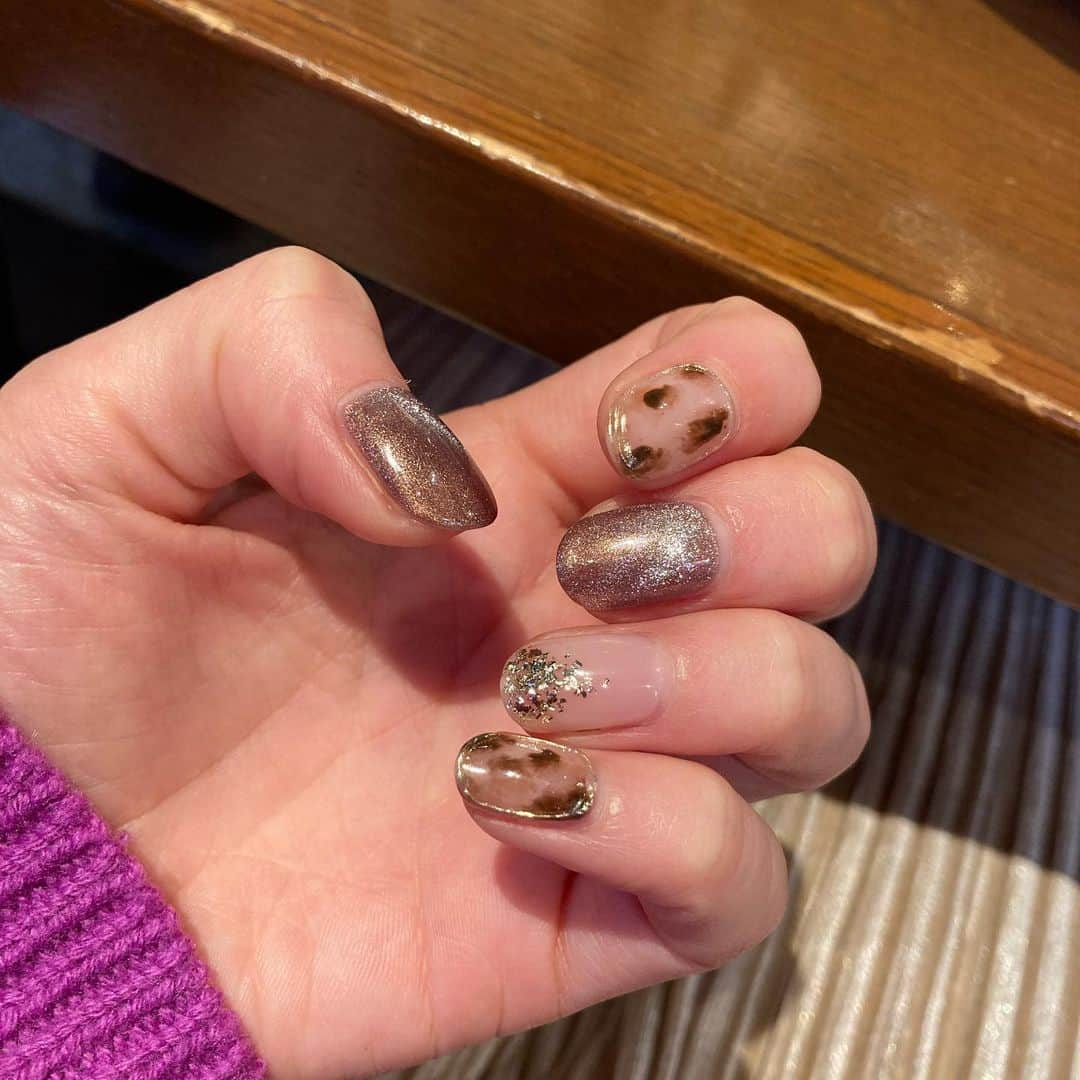 大釜ケリーのインスタグラム：「期間限定new nail  #gelnails #nail #art」