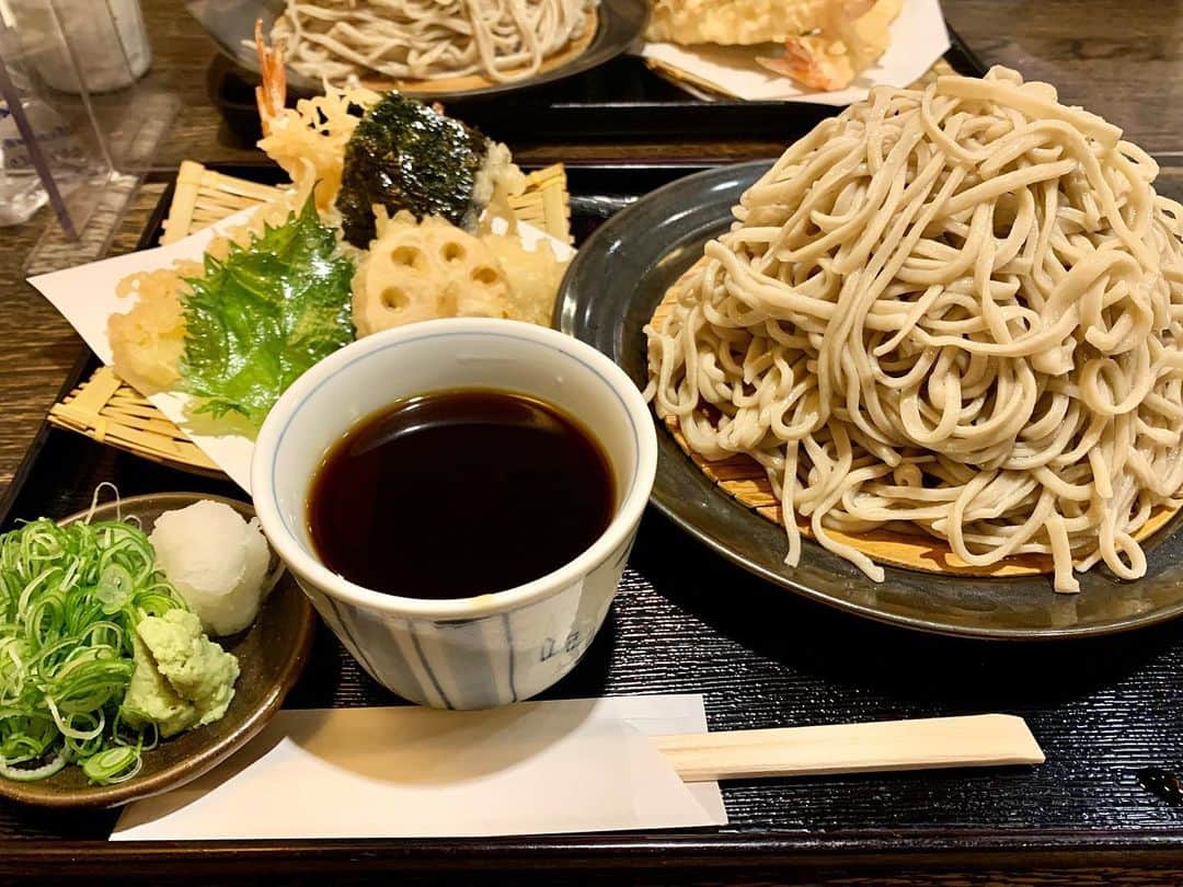 横川莉那のグルメインスタ