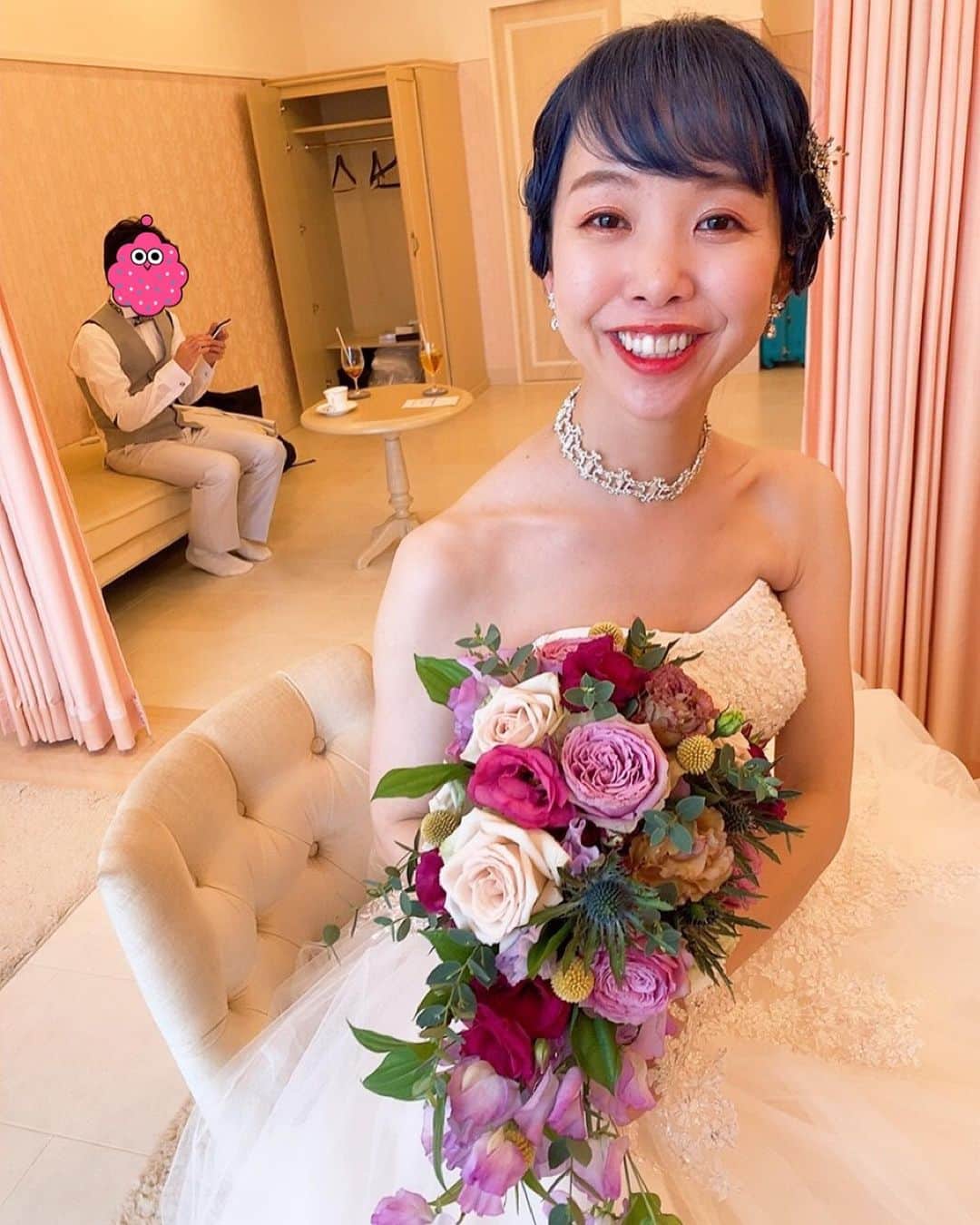 中村涼子さんのインスタグラム写真 中村涼子instagram「2020年終わりの先日、 家族数人で結婚式を挙げてまいりました💐 この日を迎えるまでに繰り返された延期の日々。 1回目は 