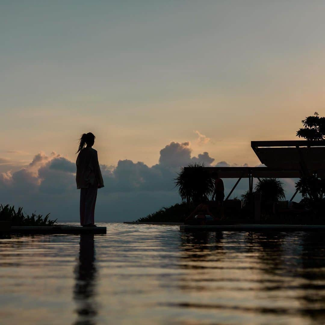 HOSHINOYA｜星のやさんのインスタグラム写真 - (HOSHINOYA｜星のやInstagram)「Each day is special at HOSHINOYA Okinawa. Take in every moment. #hoshinoresorts #okinawa #yomitan #hoshinoya #星のや沖縄 #沖縄 #読谷村 #星のや　#星野リゾート」12月30日 18時28分 - hoshinoya.official