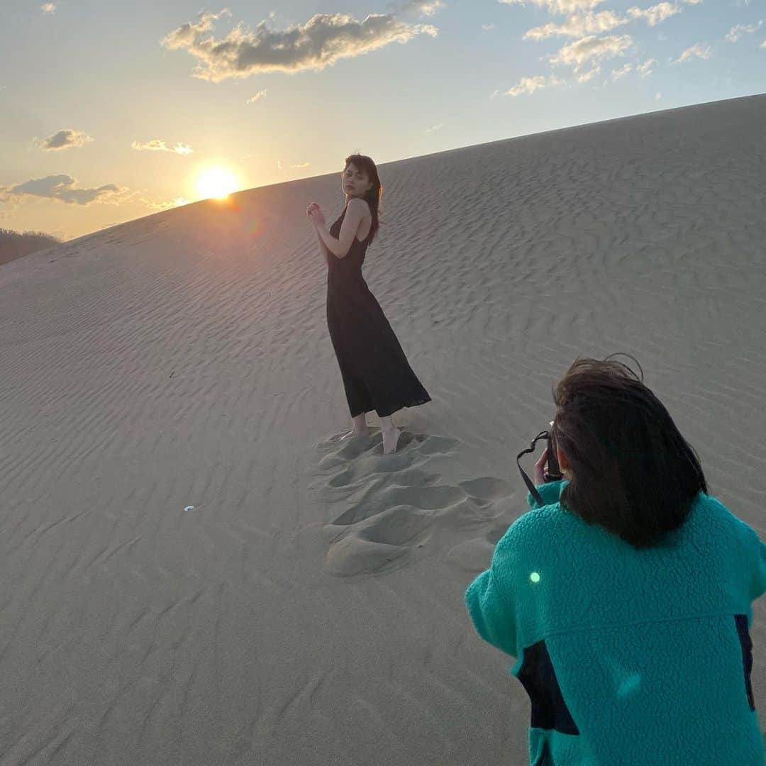 エイミーのインスタグラム：「写真でも2020年を振り返る📸 あっという間だったね。」