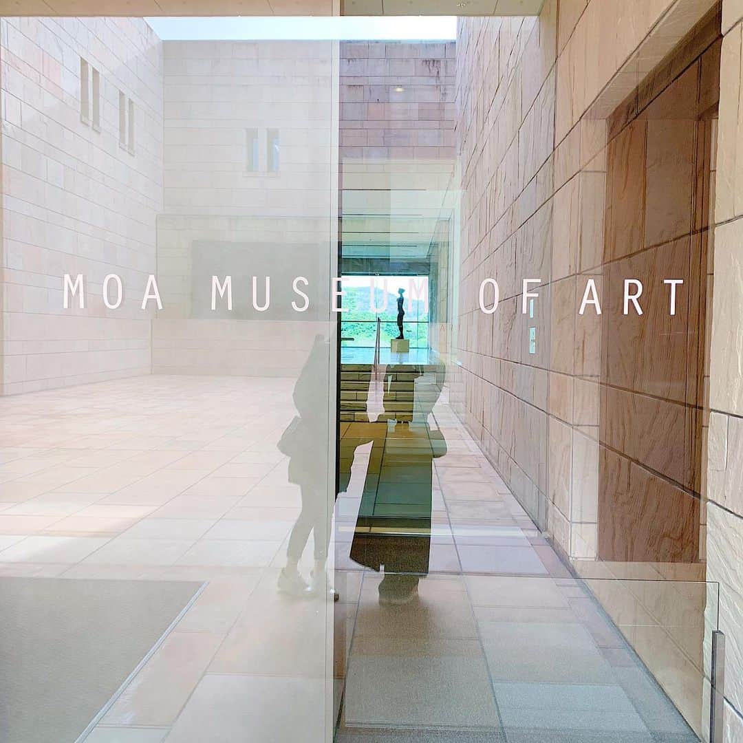 AKARIのインスタグラム：「#moamuseumofart 🧚🏻‍♂️𓇢」