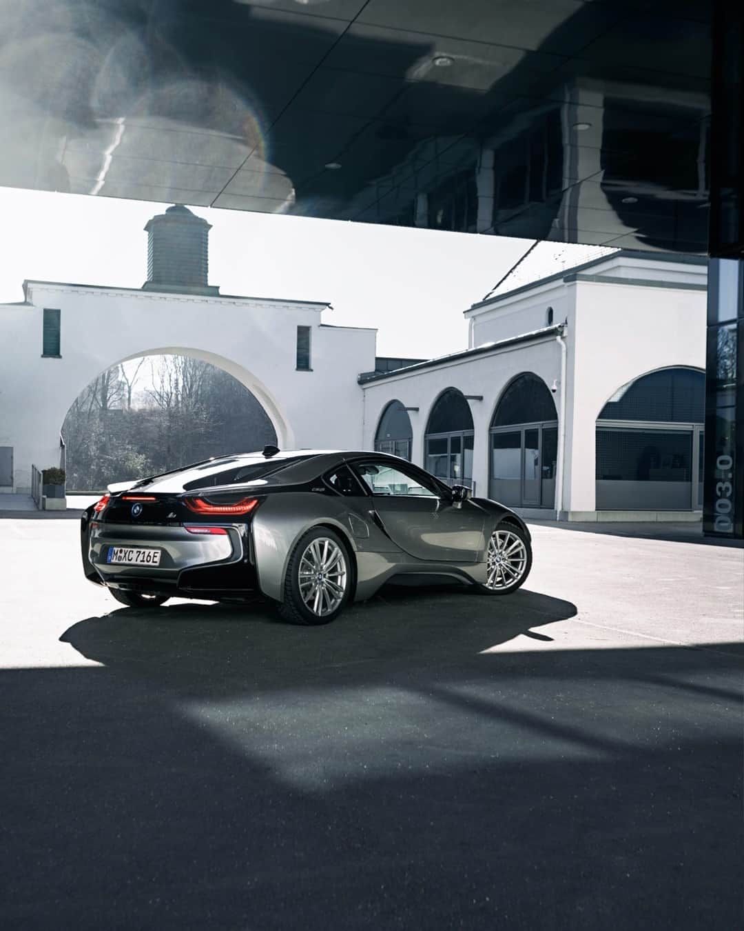 BMWのインスタグラム：「Welcome to a new home. The BMW i8 Coupé undoubtedly is a classic of the future. And as such, its new home is @BMWClassic. #THEi8 #BMW #BMWi8 @BMWi」