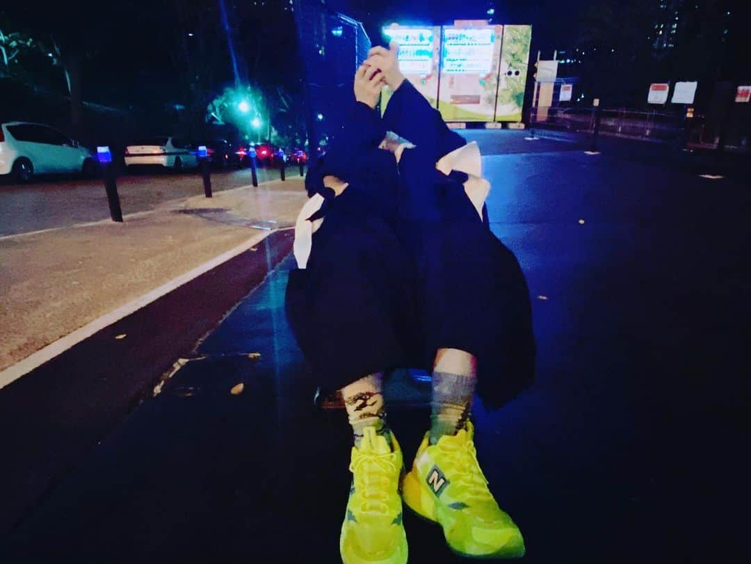 tokuさんのインスタグラム写真 - (tokuInstagram)「年末、見上げて思うこと  #tokyo2020 #jadensmith #newbalance #stancesocks #ys」12月30日 21時27分 - toku_grnd