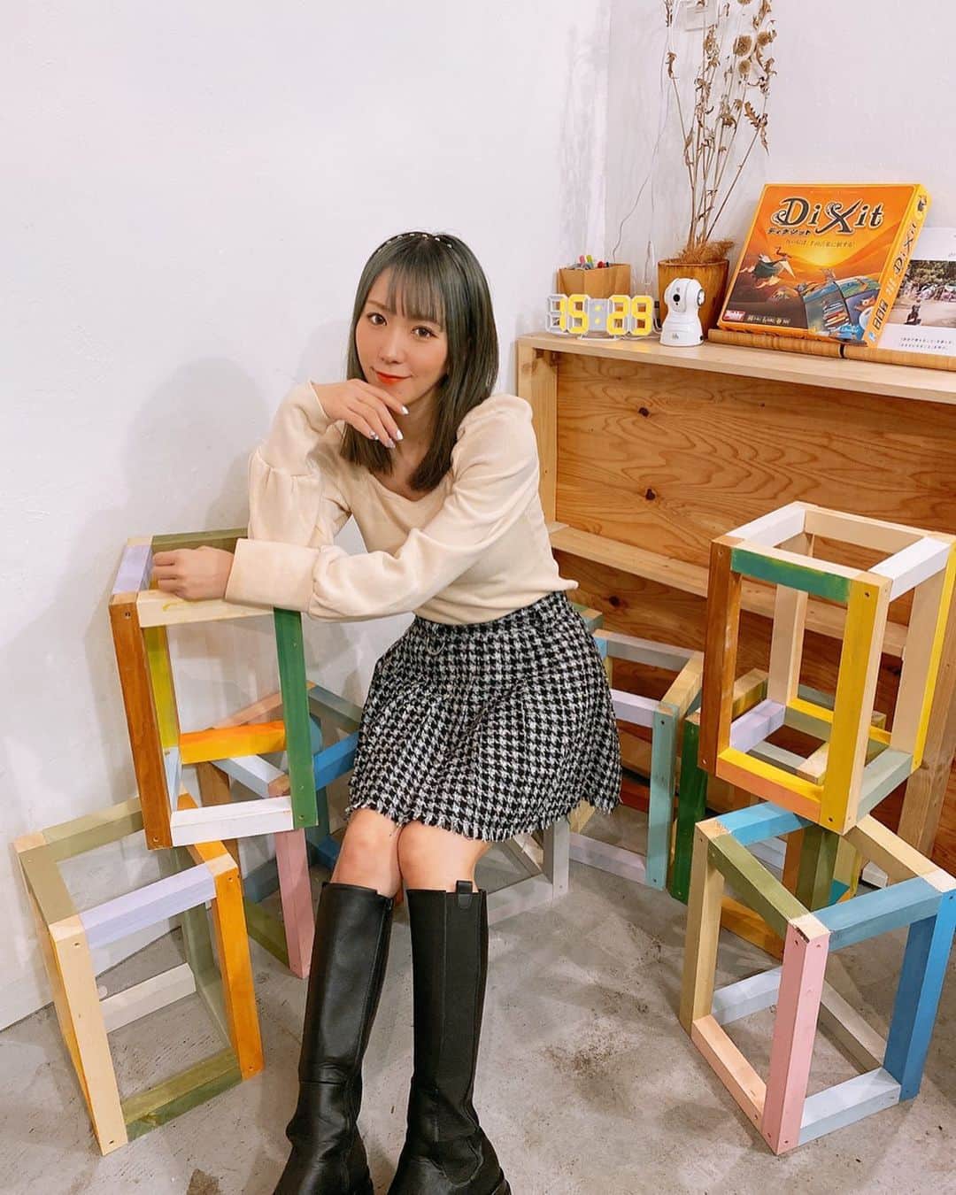 杉山優華のインスタグラム：「📦📦📦」
