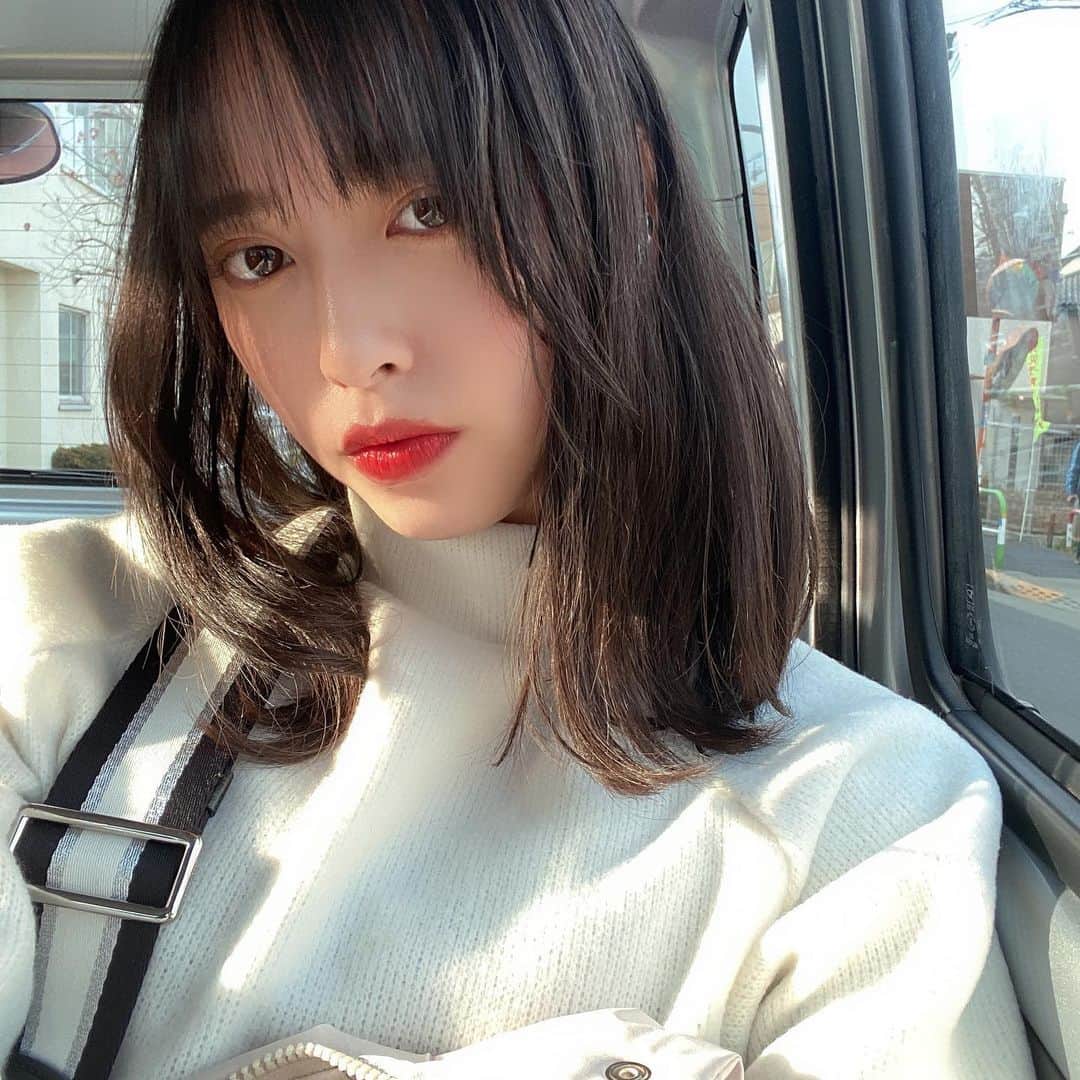 大槻りこのインスタグラム：「️️️⛅️ . 最近どんどん寒くなっていきますね☃️ 風邪にも気をつけてくださいね‪‪. .」