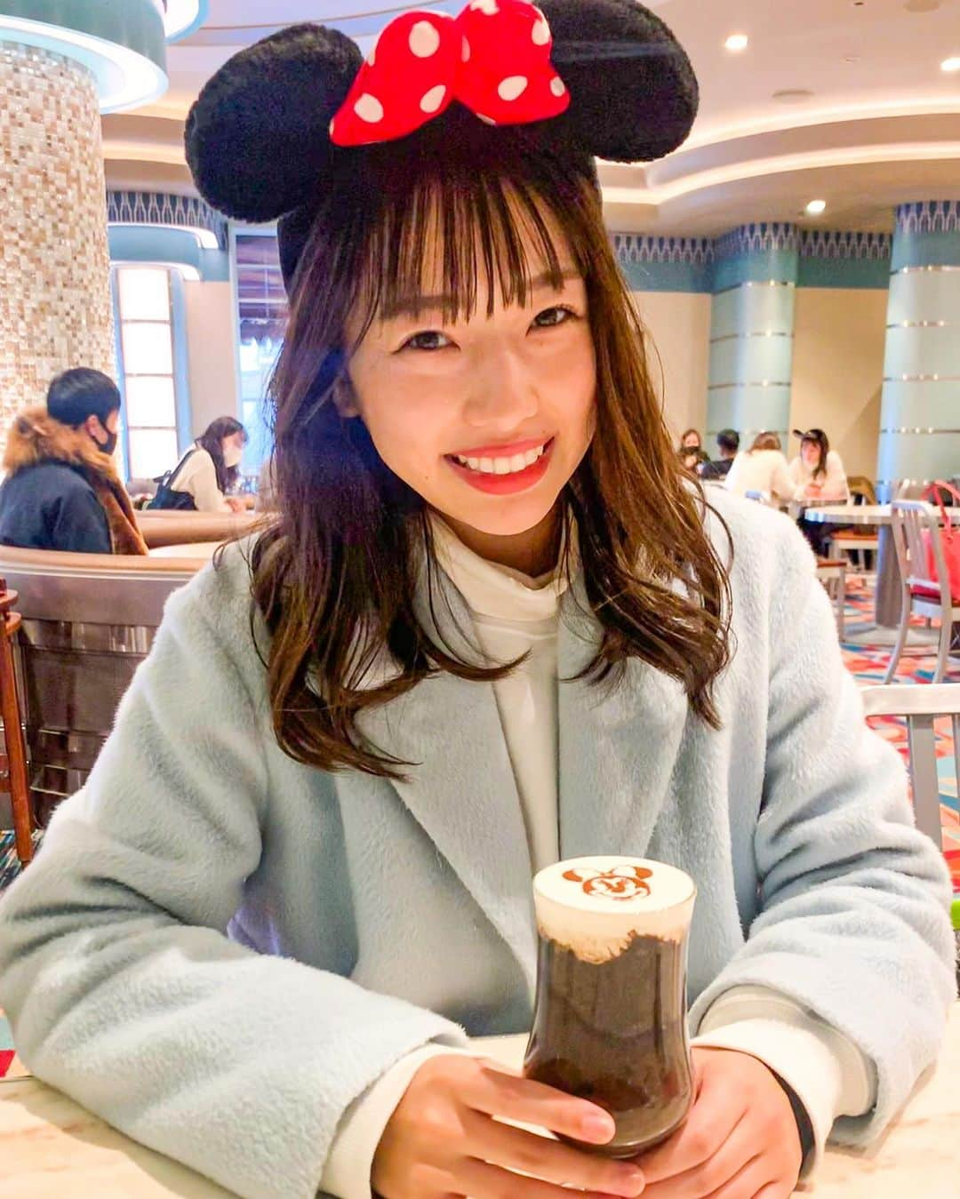 菅真鈴さんのインスタグラム写真 - (菅真鈴Instagram)「.﻿ ﻿ ﻿ ミニー🐭﻿ ﻿ #ディズニー﻿」12月30日 22時18分 - marin.21s