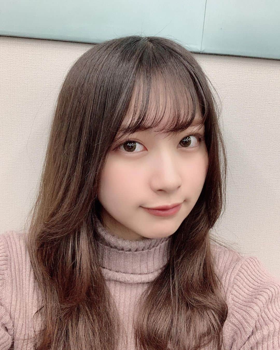 白沢かなえさんのインスタグラム写真 (白沢かなえInstagram)「2020年、外ハネくびれ巻きで安定してたなー﻿ 2021年もまだ続き