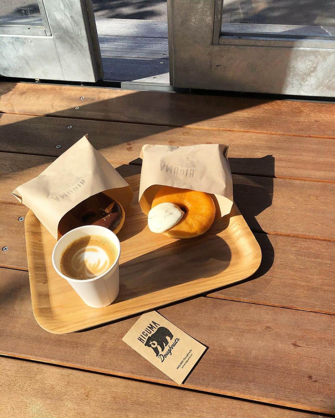 都築青空さんのインスタグラム写真 - (都築青空Instagram)「𝐻𝑖𝑔𝑢𝑚𝑎 𝐷𝑜𝑢𝑔ℎ𝑛𝑢𝑡𝑠 🍩 @higuma_doughnuts  . . #higumadoughnuts #ヒグマドーナツ #表参道カフェ #東京カフェ #カフェ巡り」12月30日 22時39分 - aozora723