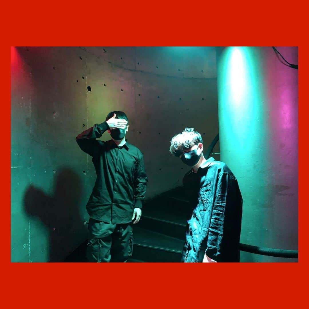 Block.fmのインスタグラム：「BLOCK.FESTIVAL｜A special message from 80KIDZ #blockfes⁠ ⁠ 12月31日（木）22:45〜 出演⁠ ⁠ 視聴URL：https://live.line.me/channels/21/upcoming/15567864⁠ ⁠ 公式サイト⁠ https://blockfes.com」
