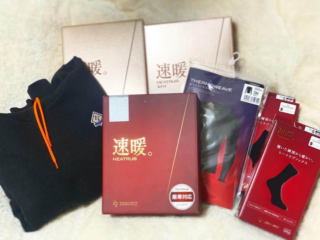 篠崎愛さんのインスタグラム写真 - (篠崎愛Instagram)「もう速暖がないと生きていけなくなりました。🥶 #速暖に感謝 #ゼロフィット #イオンスポーツ」12月30日 23時14分 - mana.s_golf